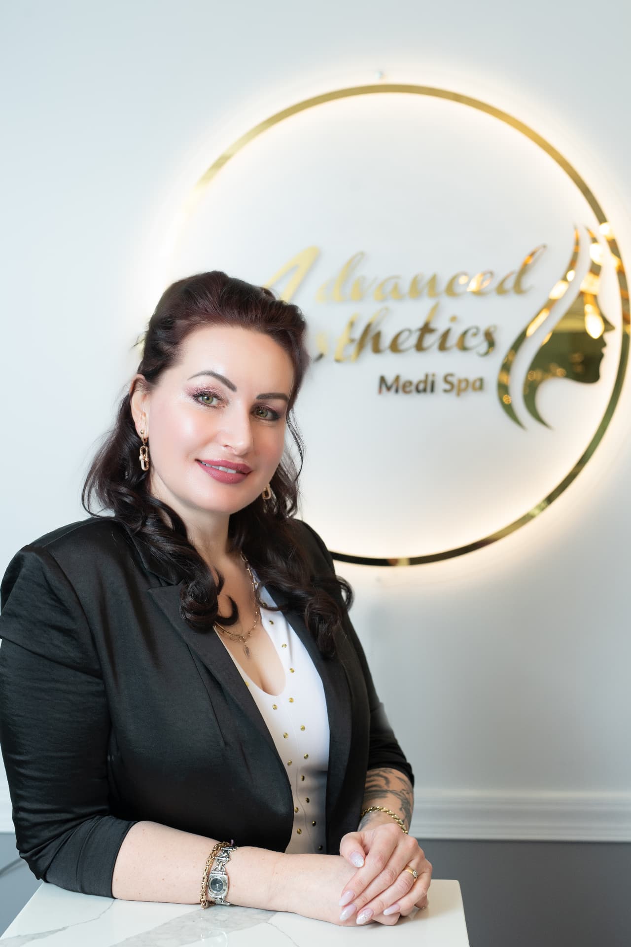 Lana Ivanov, Master Aesthetician